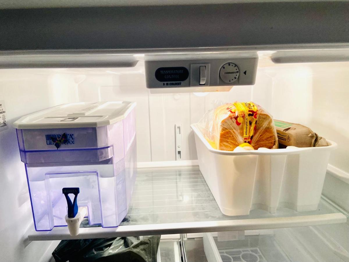 Toronto Bed & Breakfast - Free Parking Екстер'єр фото